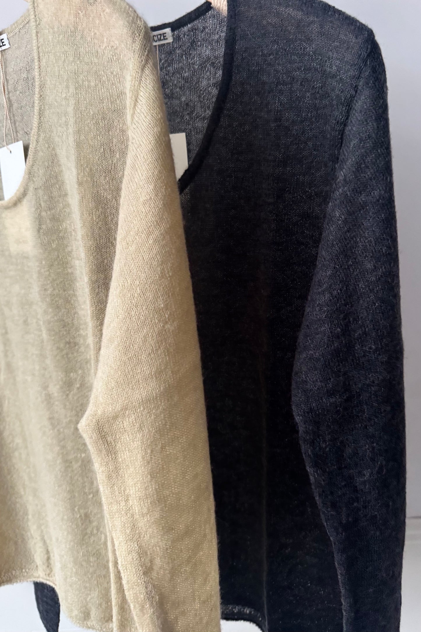 250910 Shelton knitwear