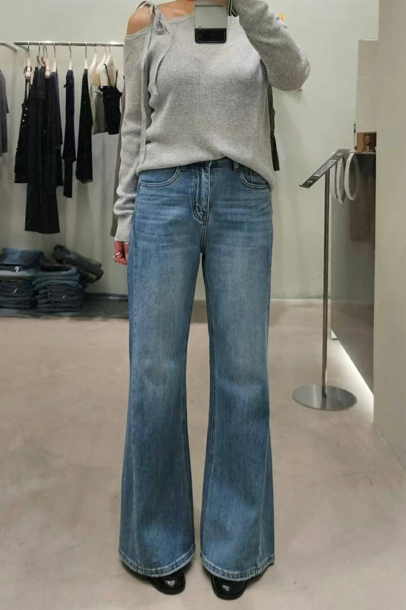 250413 Martina Flare Jeans