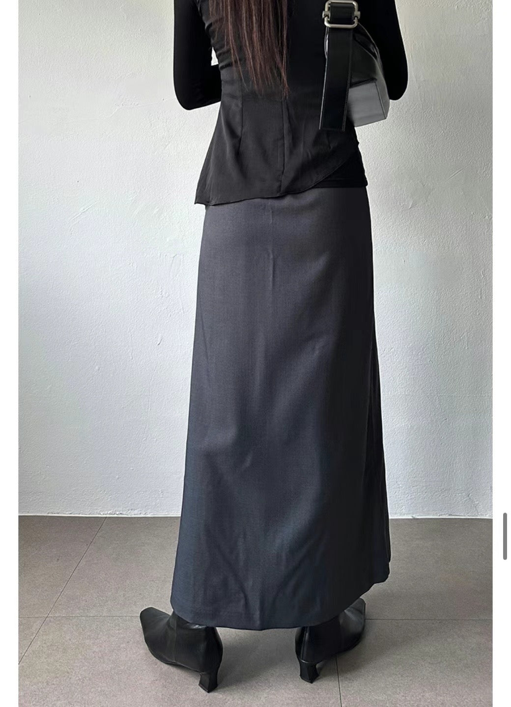 1208 Constance Slit Skirt
