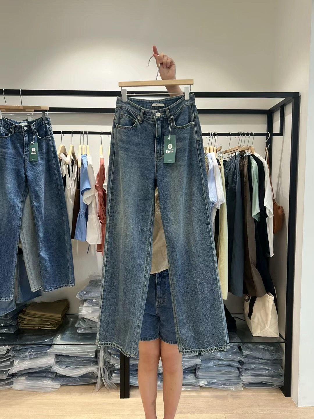 0909 Dakota Straight Jeans (PT2.SHOWROOM 有DISPLAY)