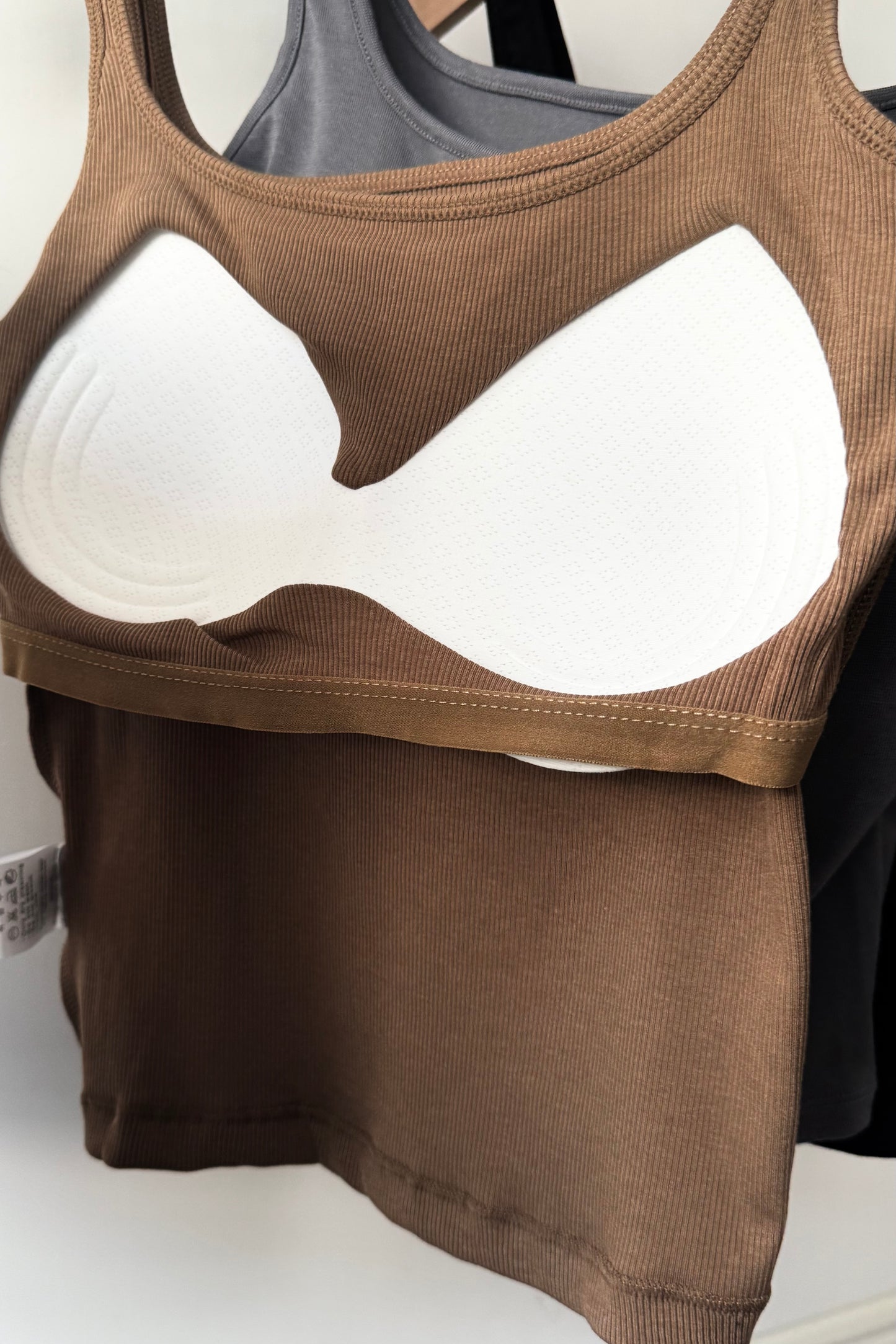 250405 Summer Basic Vest - with pad