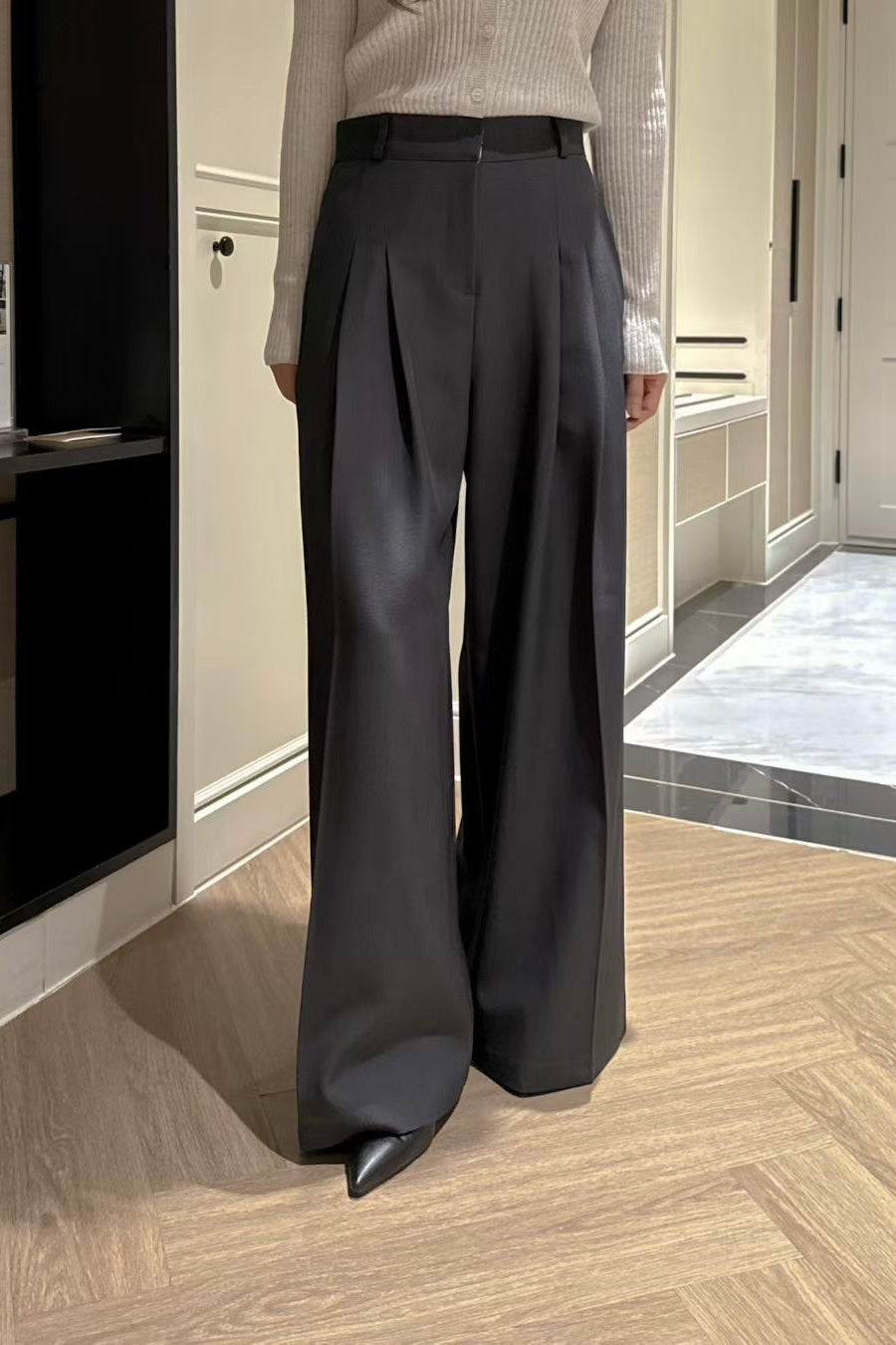 250919 Genevieve Flare Slacks