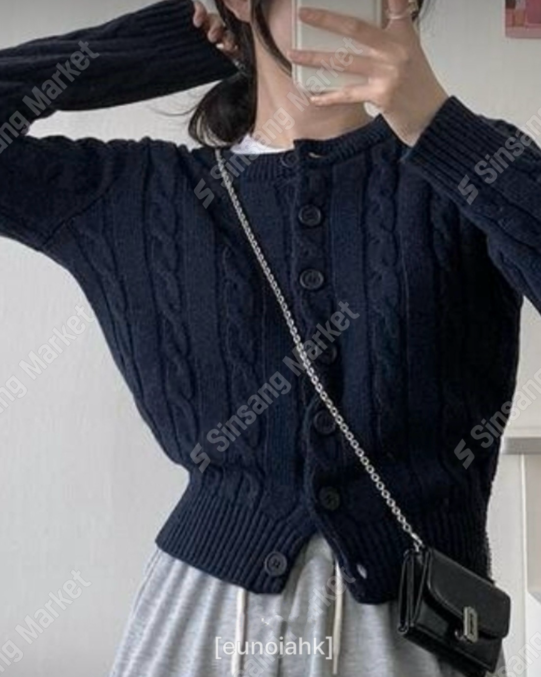 1107 Augusta Twisted Cardigan (SHOWROOM 有DISPLAY)