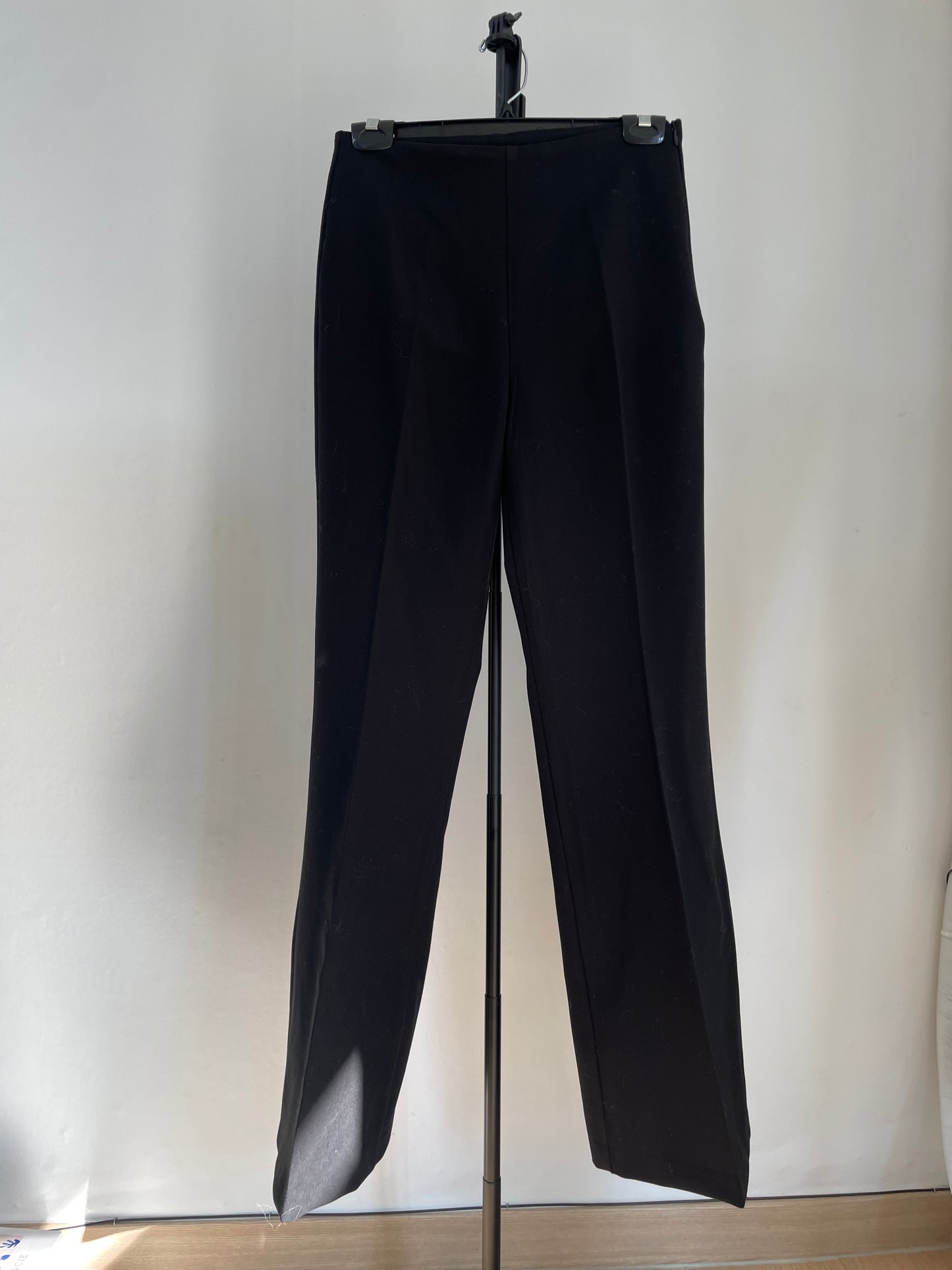 P04 - Catherine Flare Slacks