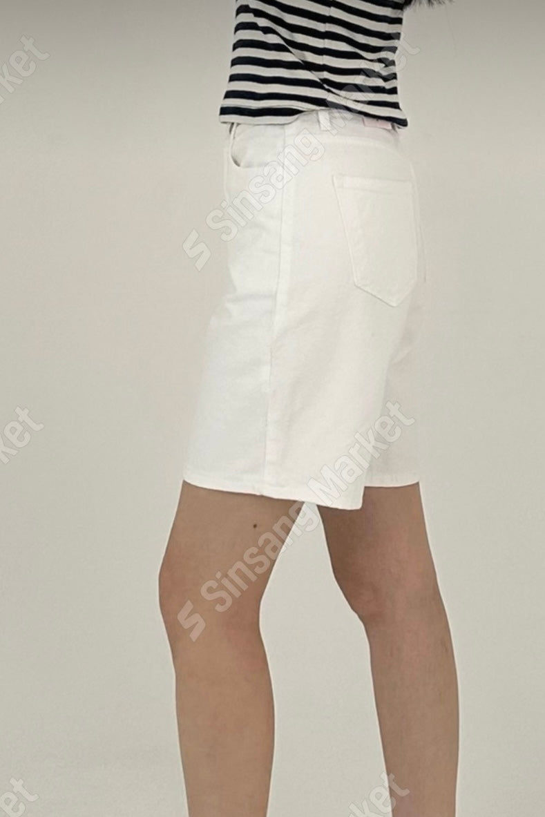 250455 Bermuda Mom Shorts