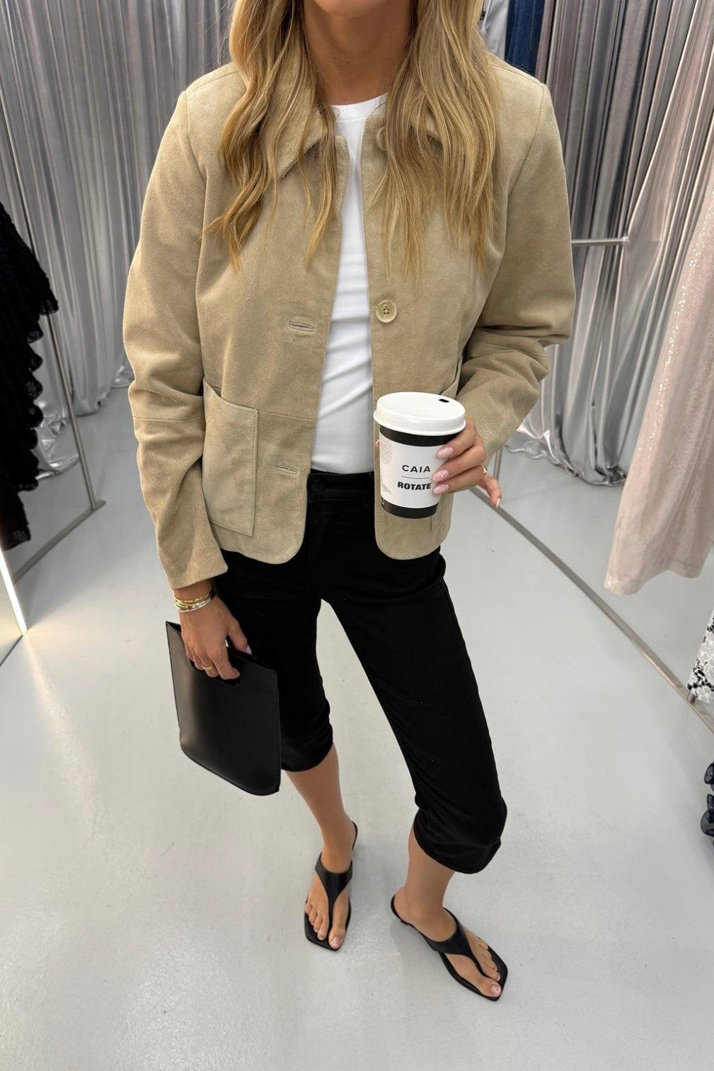 250942 (more outfit inspiration coming soon!)