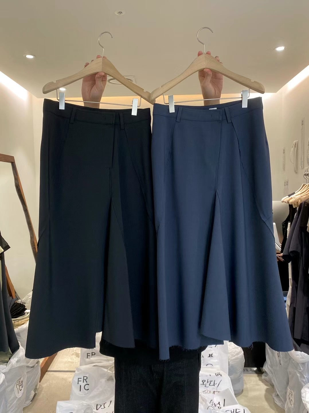 0678 Irregular Skirt