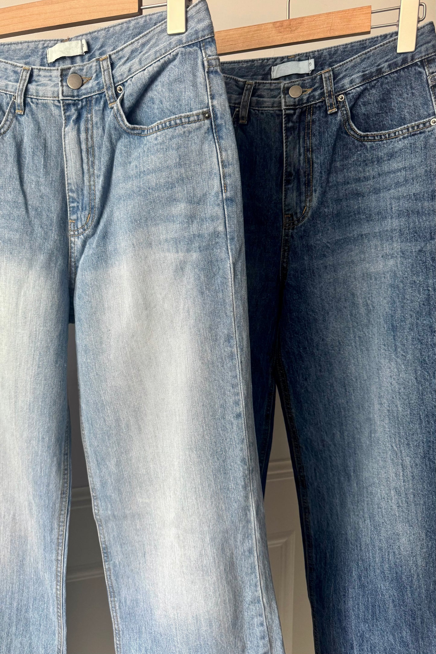 250902 Daniel turned-up-hem jeans