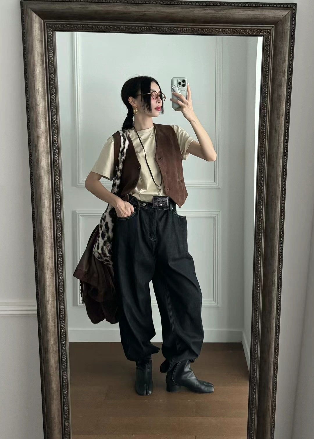 0904 Mãeve Suede Waistcoat (PT2.SHOWROOM 有DISPLAY)