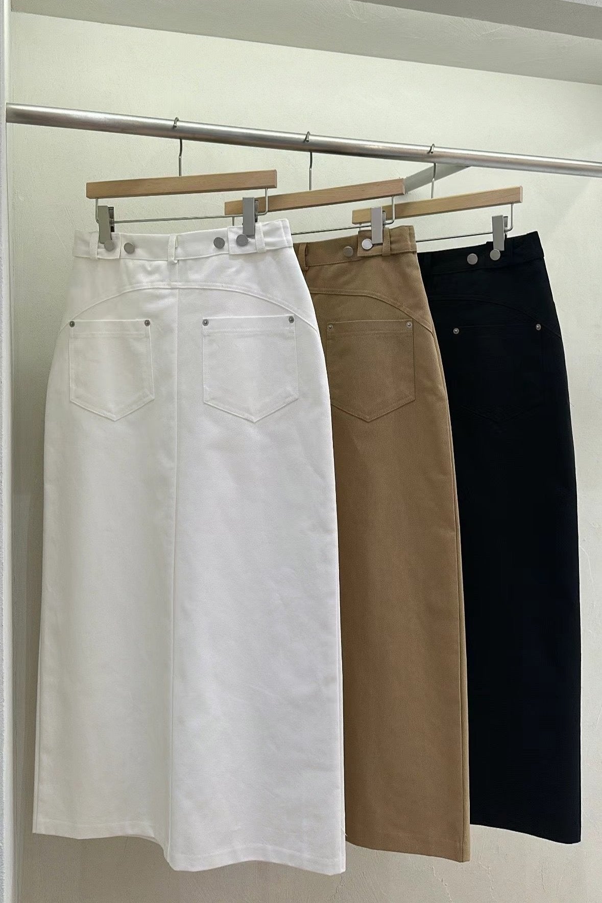 0934 Josephine Front Slit Skirt (PT2.SHOWROOM 有DISPLAY)