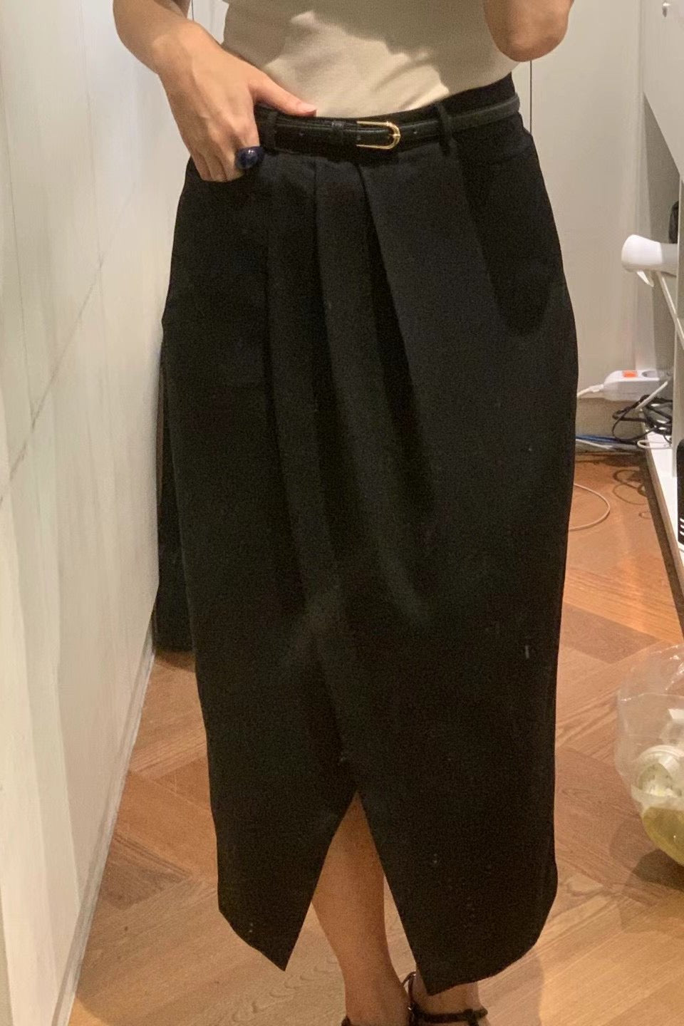 0942 Sylvie Slit Skirt with belt (PT1.SHOWROOM 有DISPLAY)