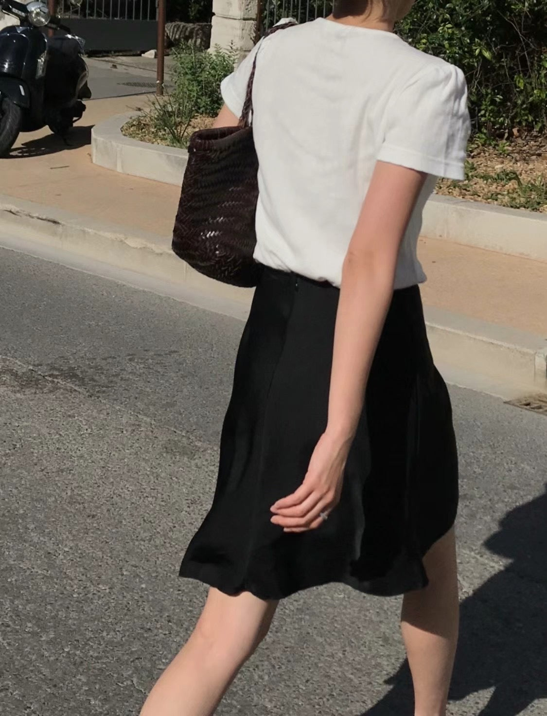 0628 90s Eleanor Satin Skirt