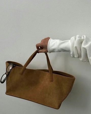 1110 Olsen Leather Tote (SHOWROOM 有DISPLAY)
