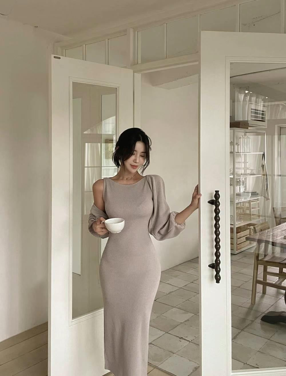 SK12 - 90s Rachel Dress (with jacket)