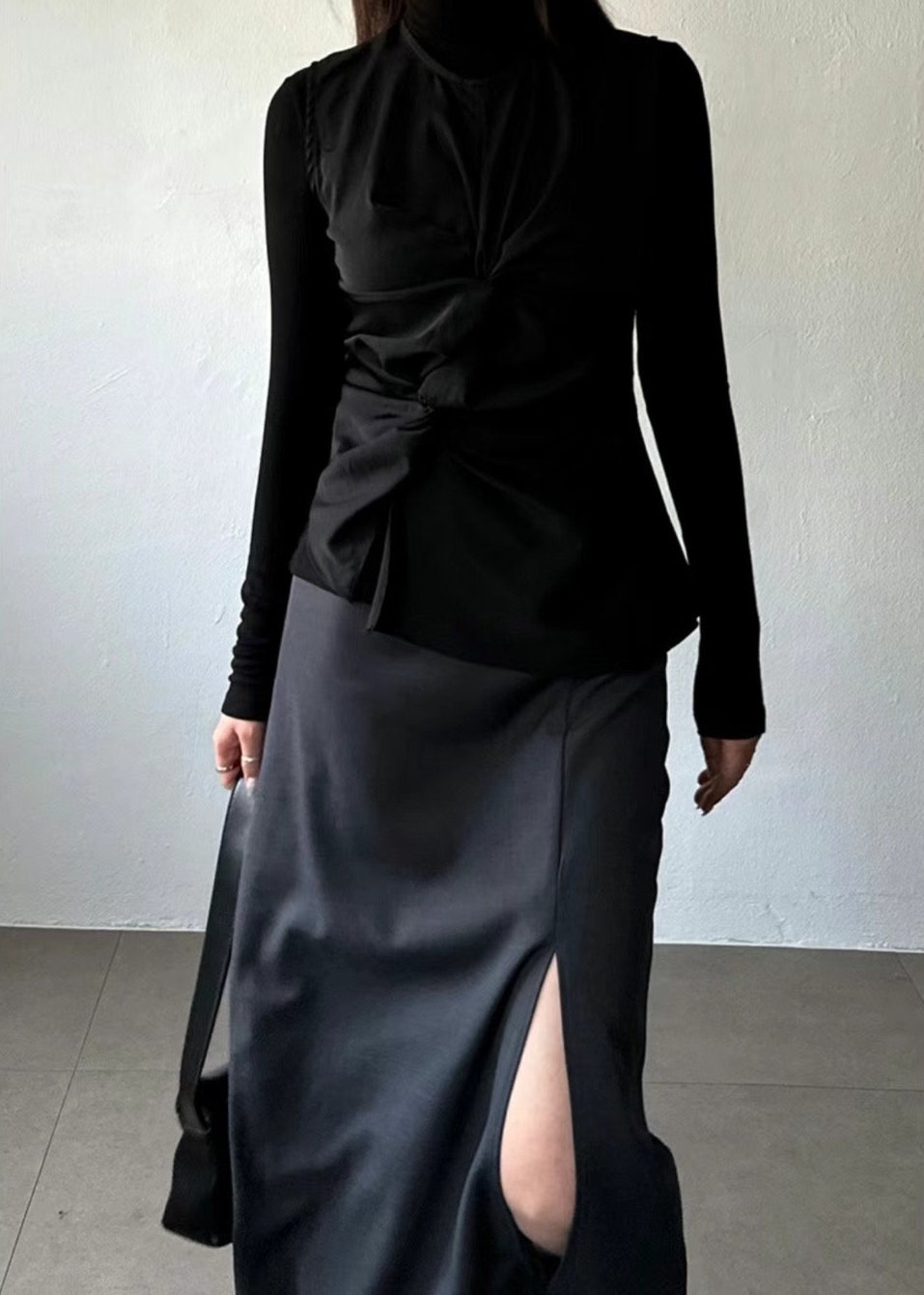 1208 Constance Slit Skirt