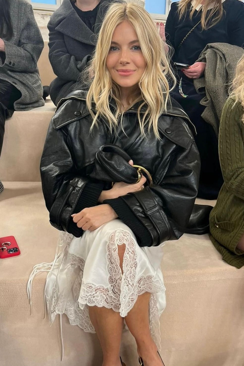 250945 (more outfit inspiration coming soon!)