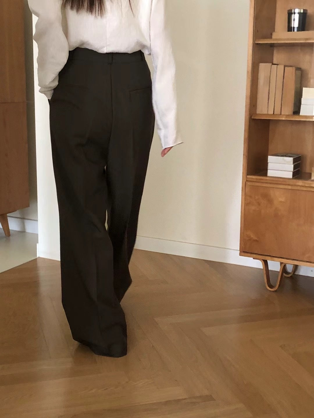 1007 Adela Slack (*SHOWROOM 有DISPLAY)