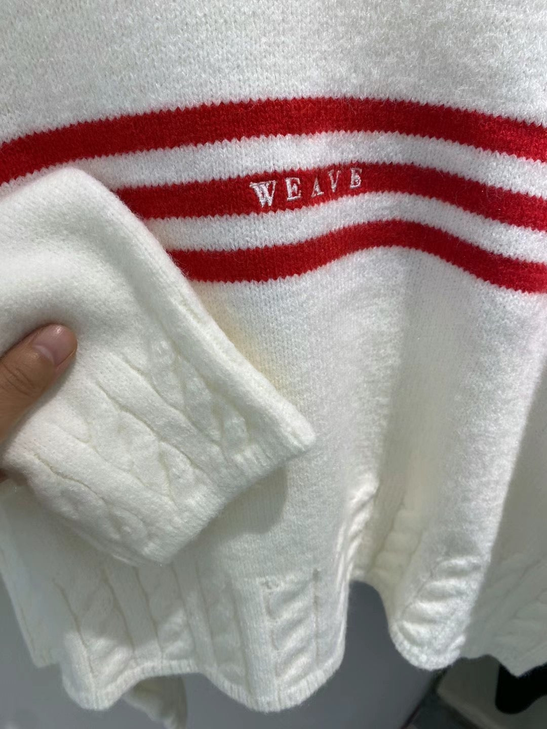 1018 Weave Sweater (*SHOWROOM 有DISPLAY)