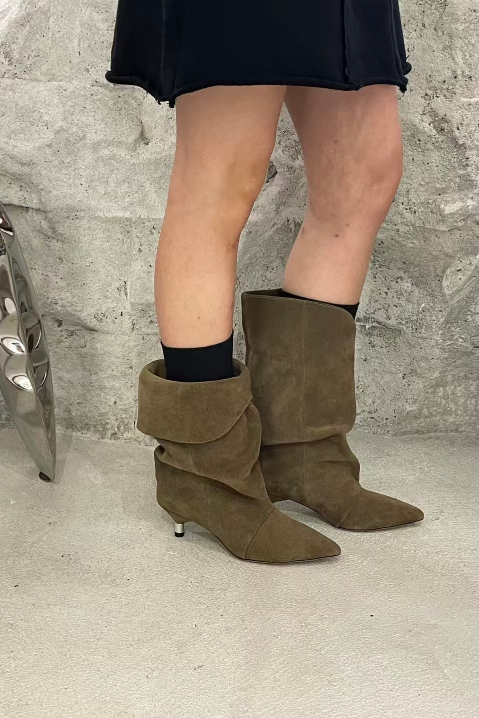 250926 Slouchy Suede Boots