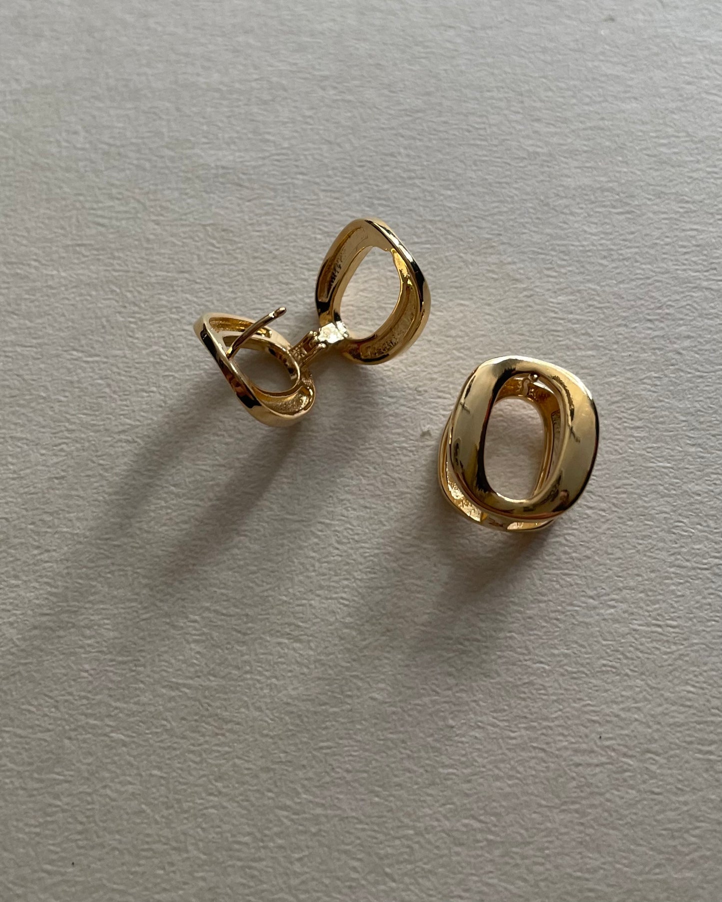 A16 - Odette Earrings in Gold