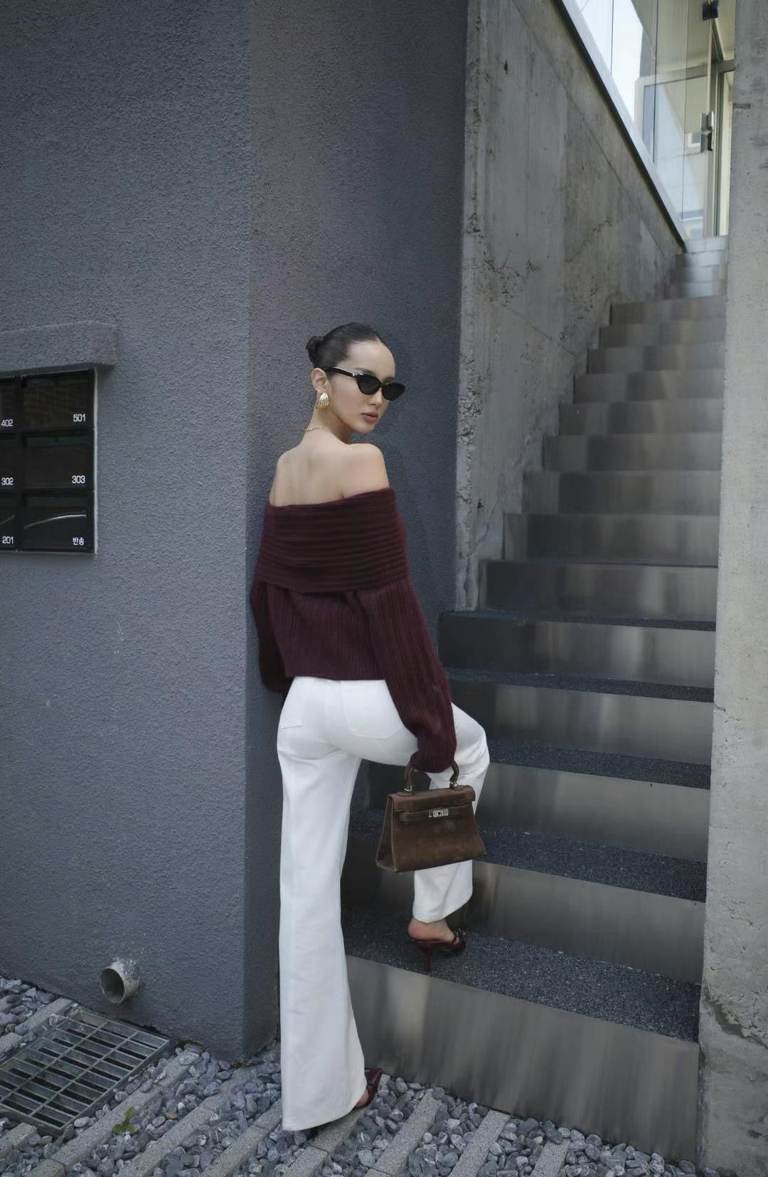 1109 Sandra Off Shoulder (SHOWROOM 有DISPLAY)