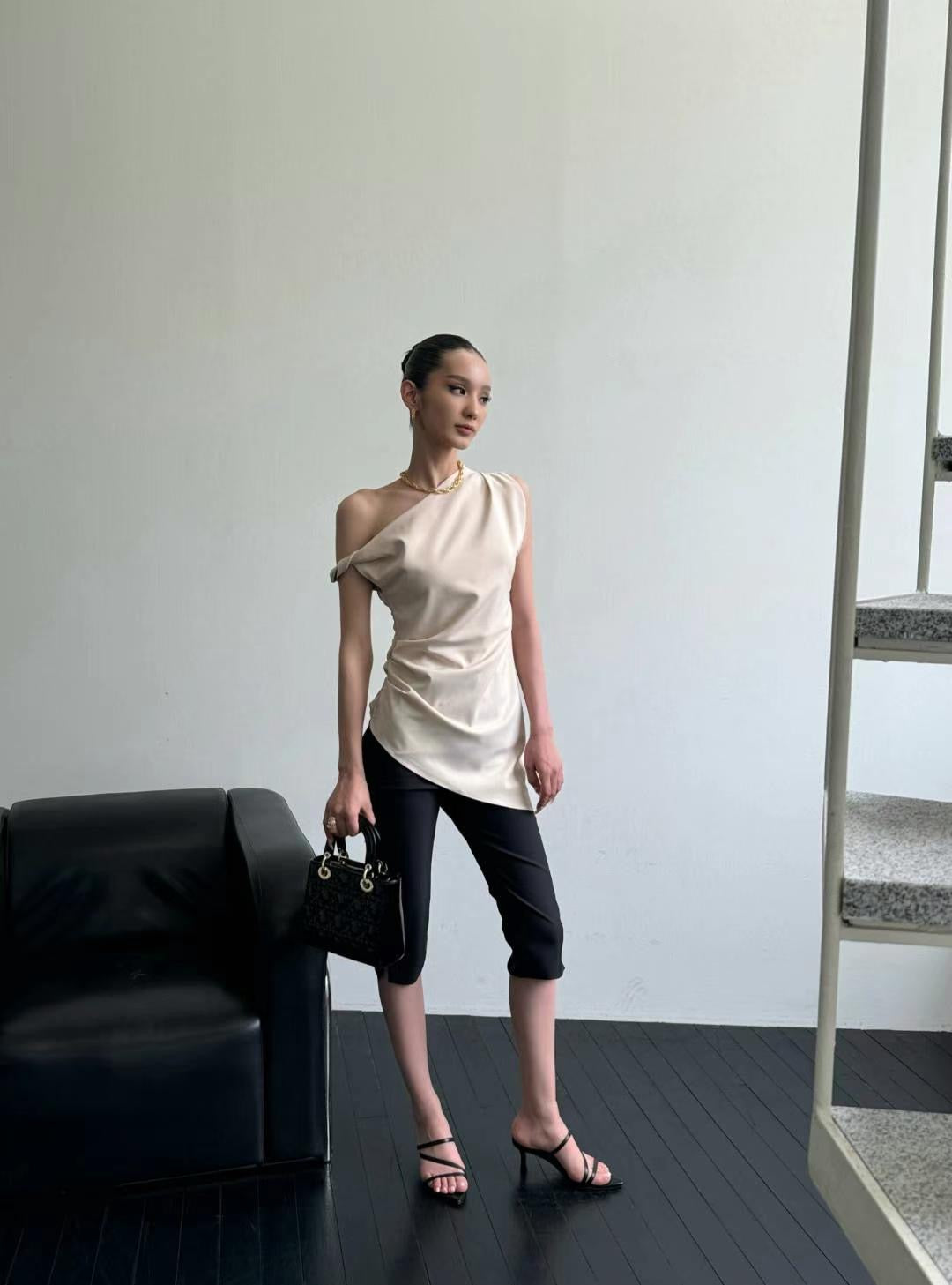 0673 90s Capri Pants