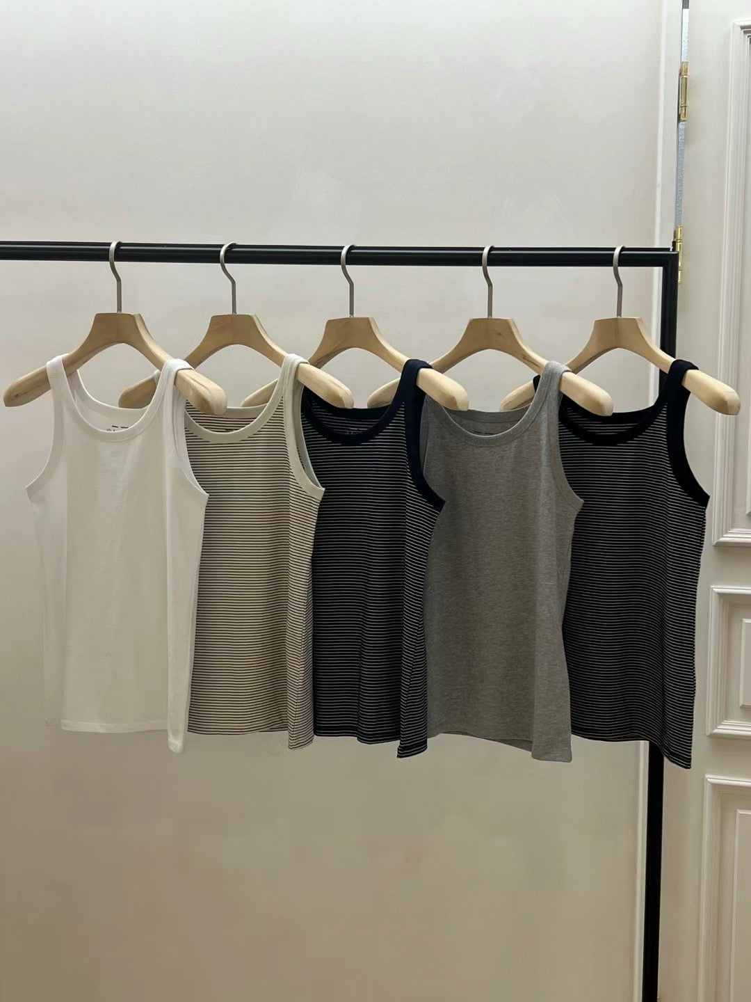 0652 Basic Tank Top