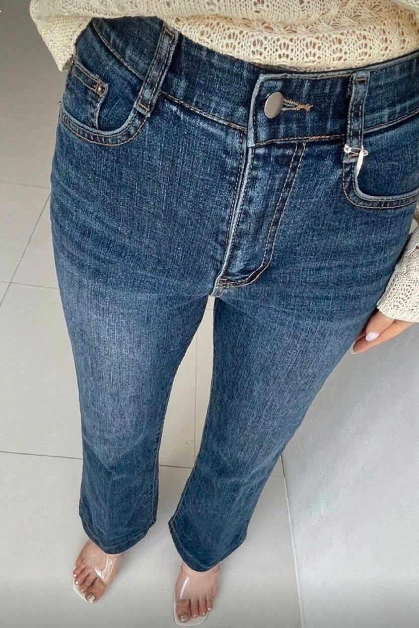 250939 Classic bootcut jeans
