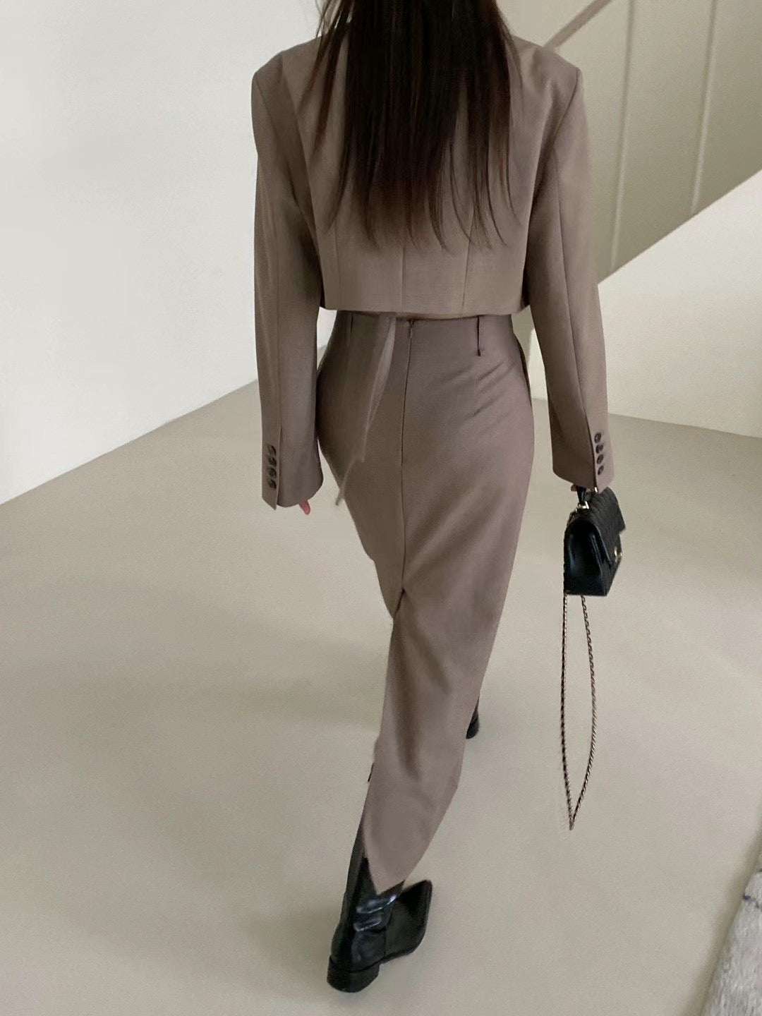 BL01 - Natasha Cropped Blazer