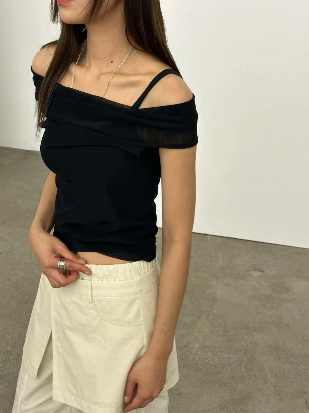 LS11 - Sheer Piece