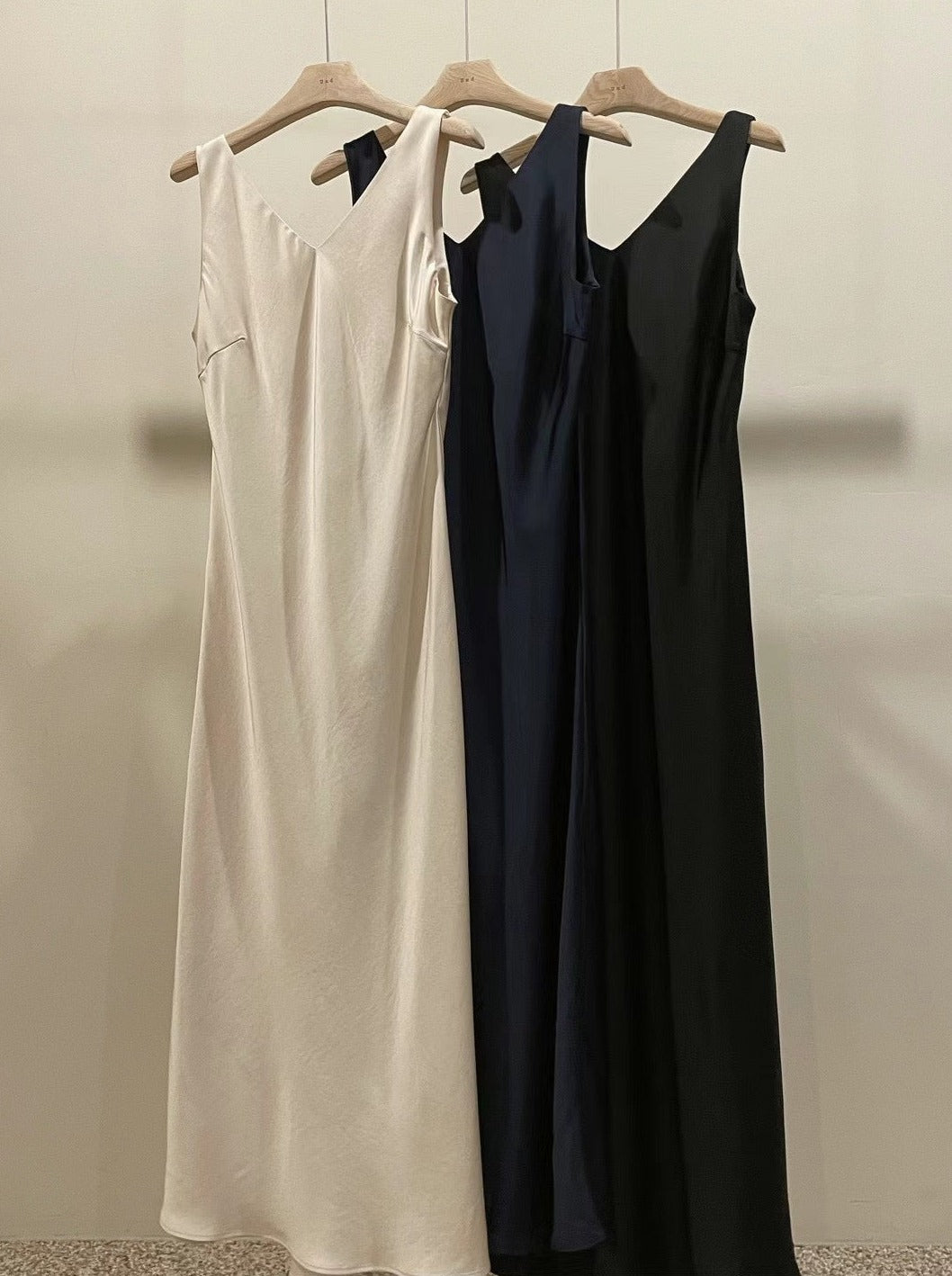 SS05 -Bianca Satin Dress