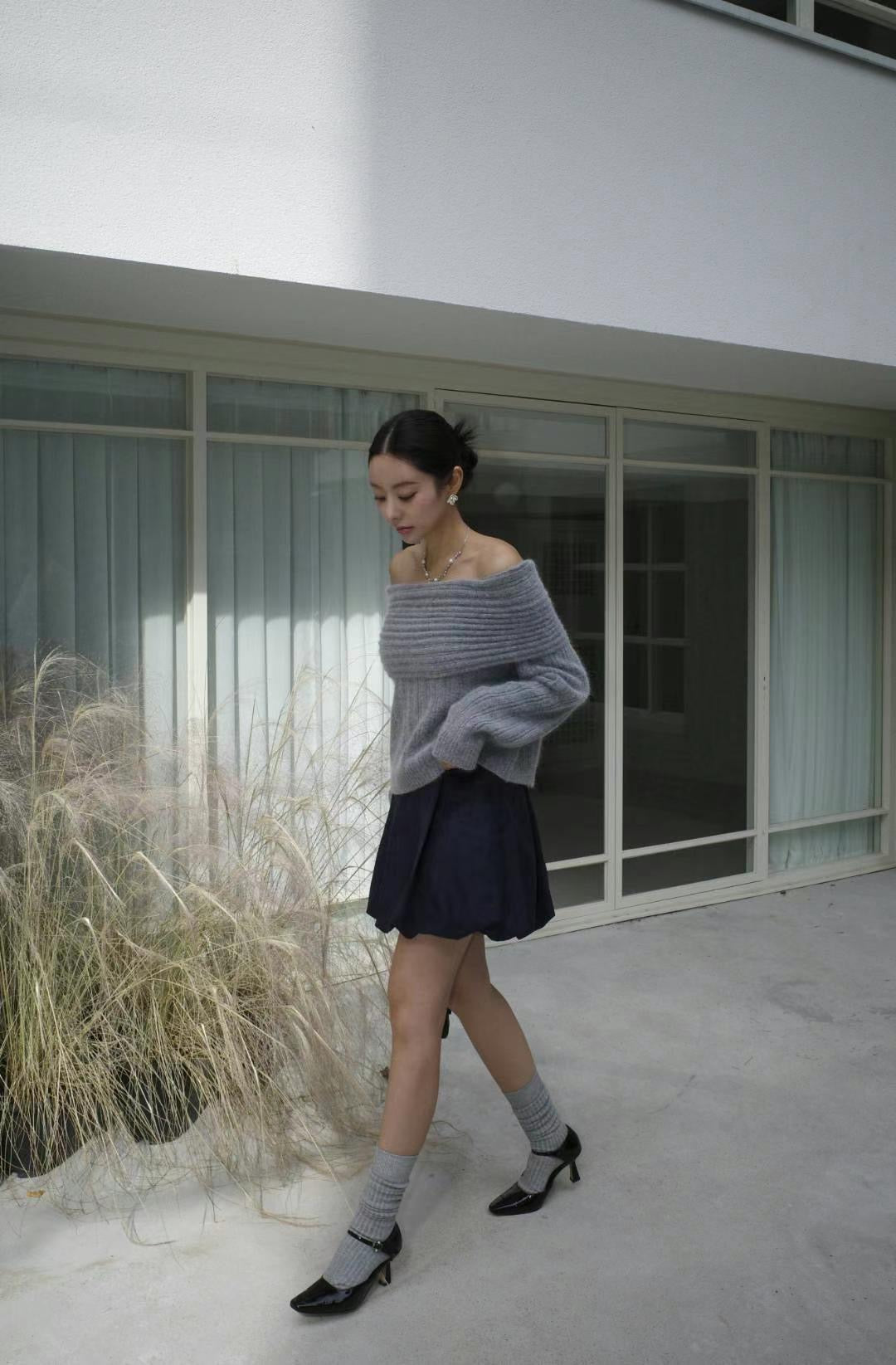 1109 Sandra Off Shoulder (SHOWROOM 有DISPLAY)