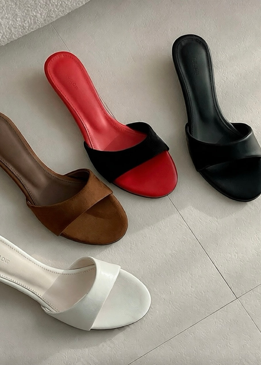 20260541 Canvas Mule Slide Heels