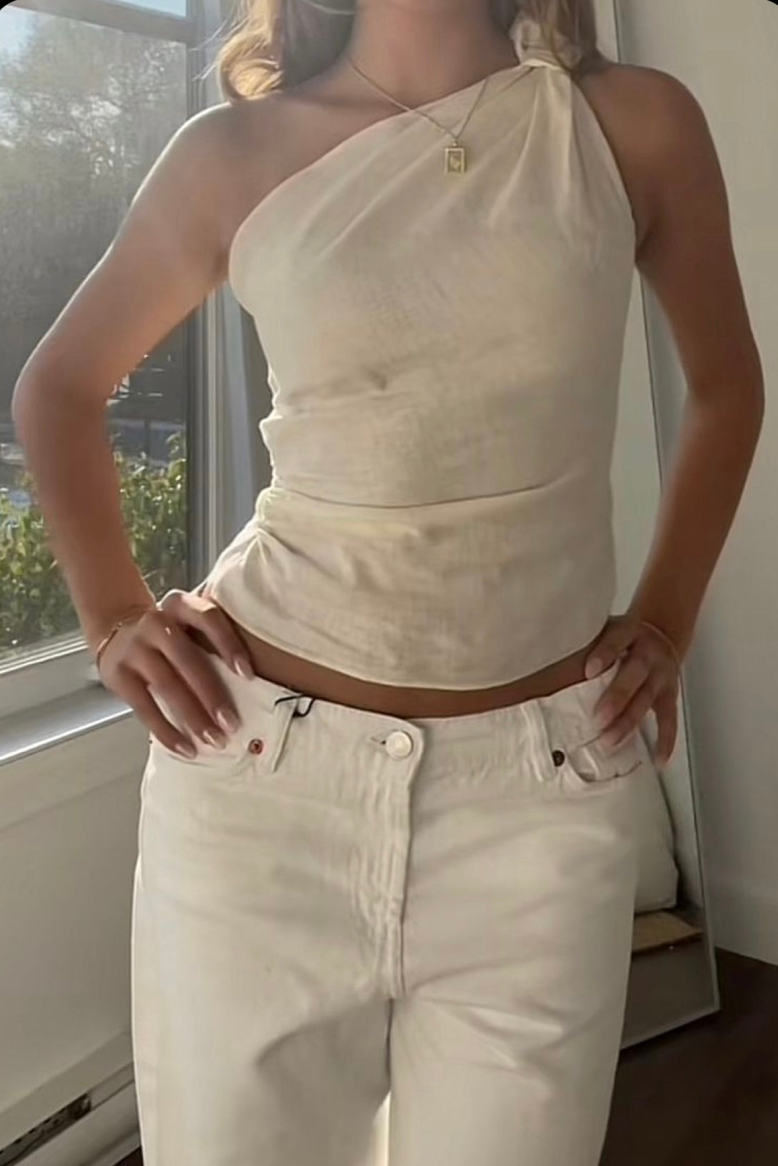 250724 Twisted One Shoulder Top(Inspiration)