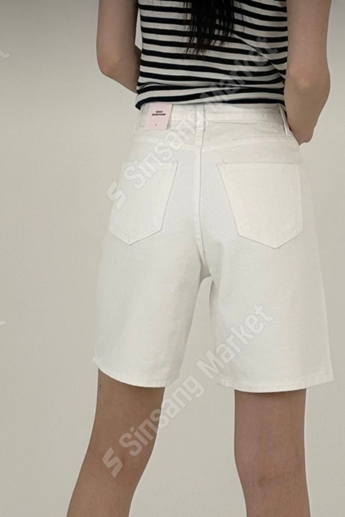 250455 Bermuda Mom Shorts