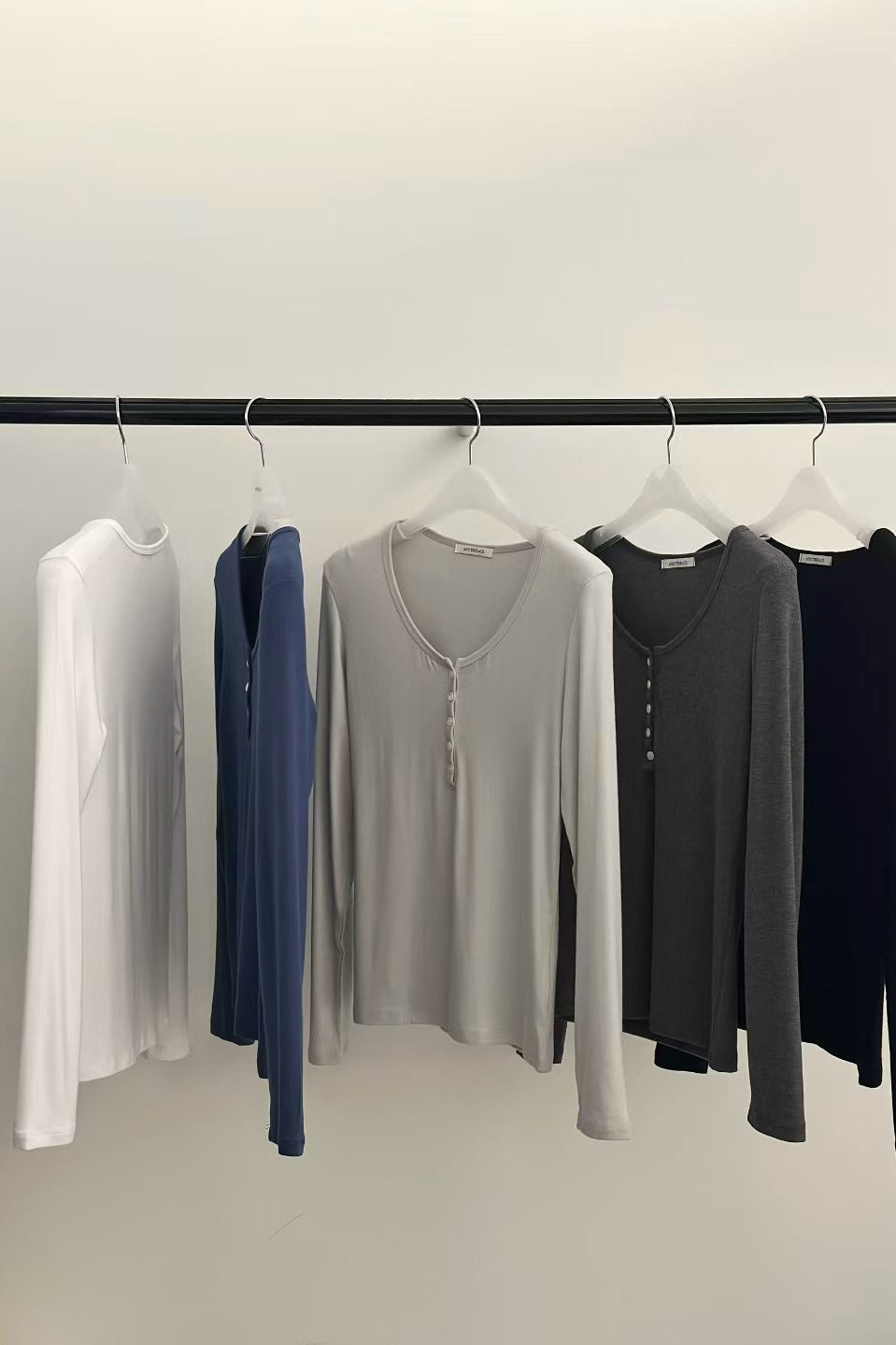 250918 Button up long sleeves