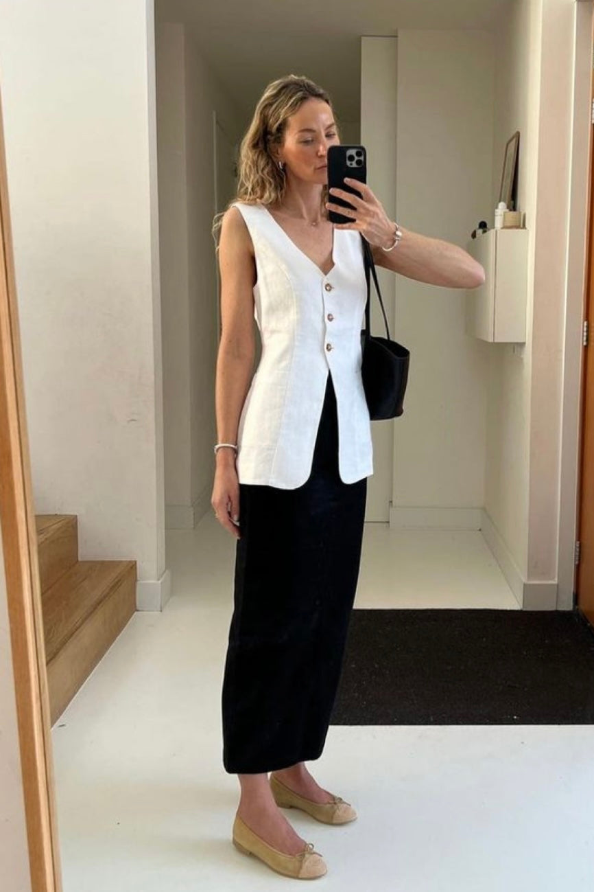 250607 Karrisa Long Linen Waistcoat (inspiration)