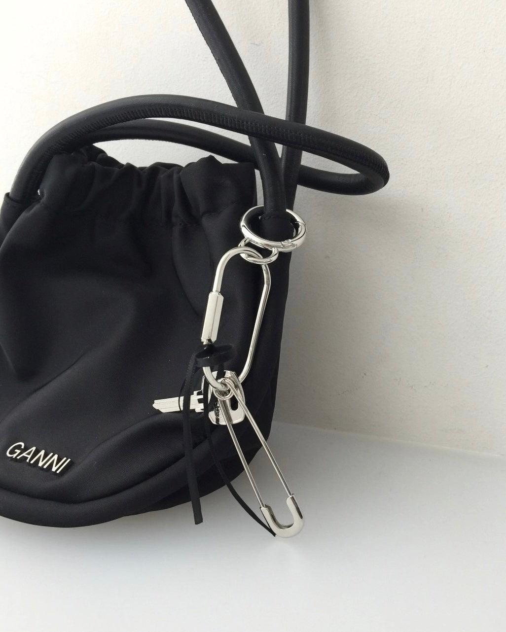 06122 Bag Charm & Key Ring