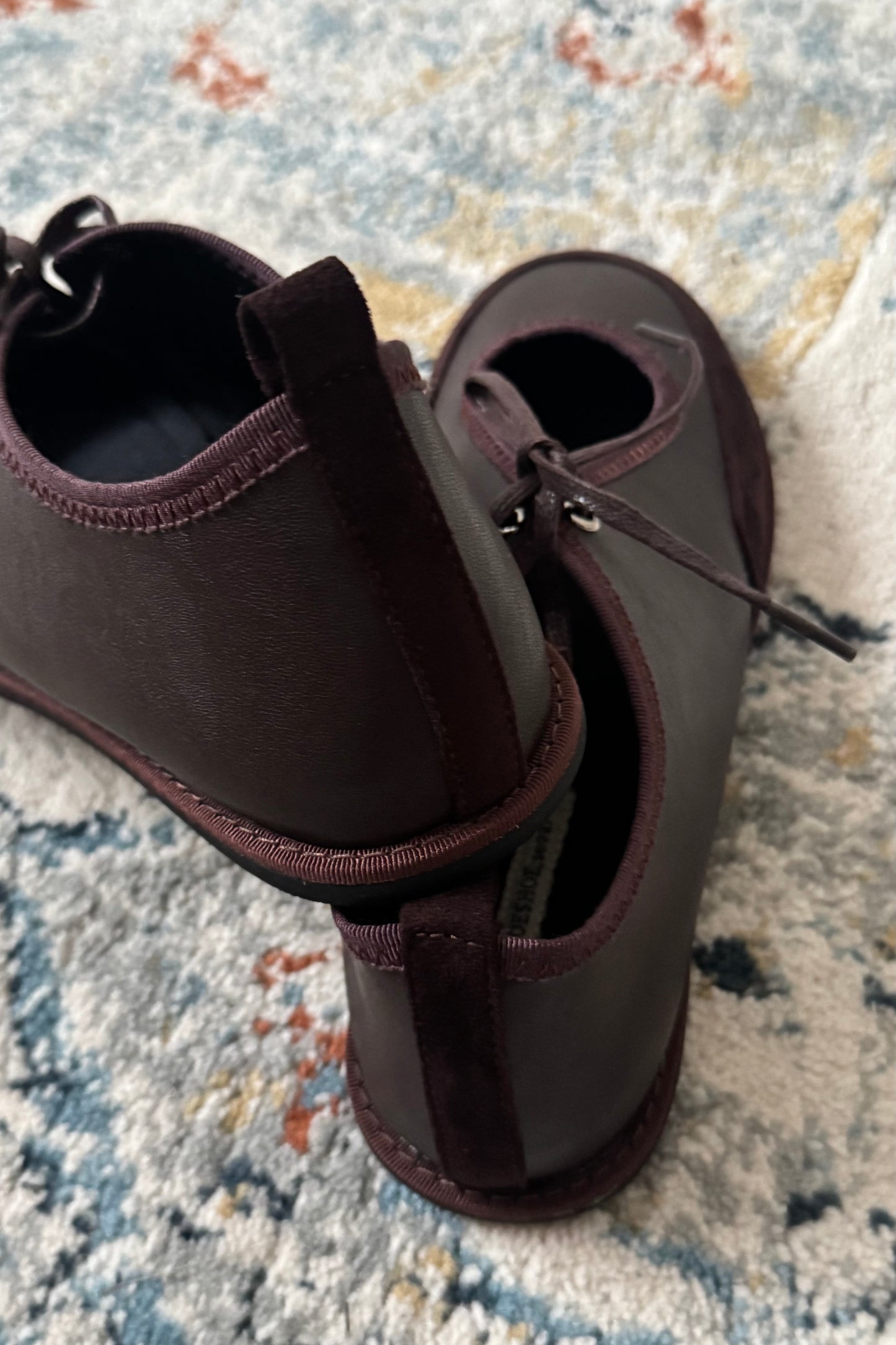 250936 Ribbon Sneakerinas