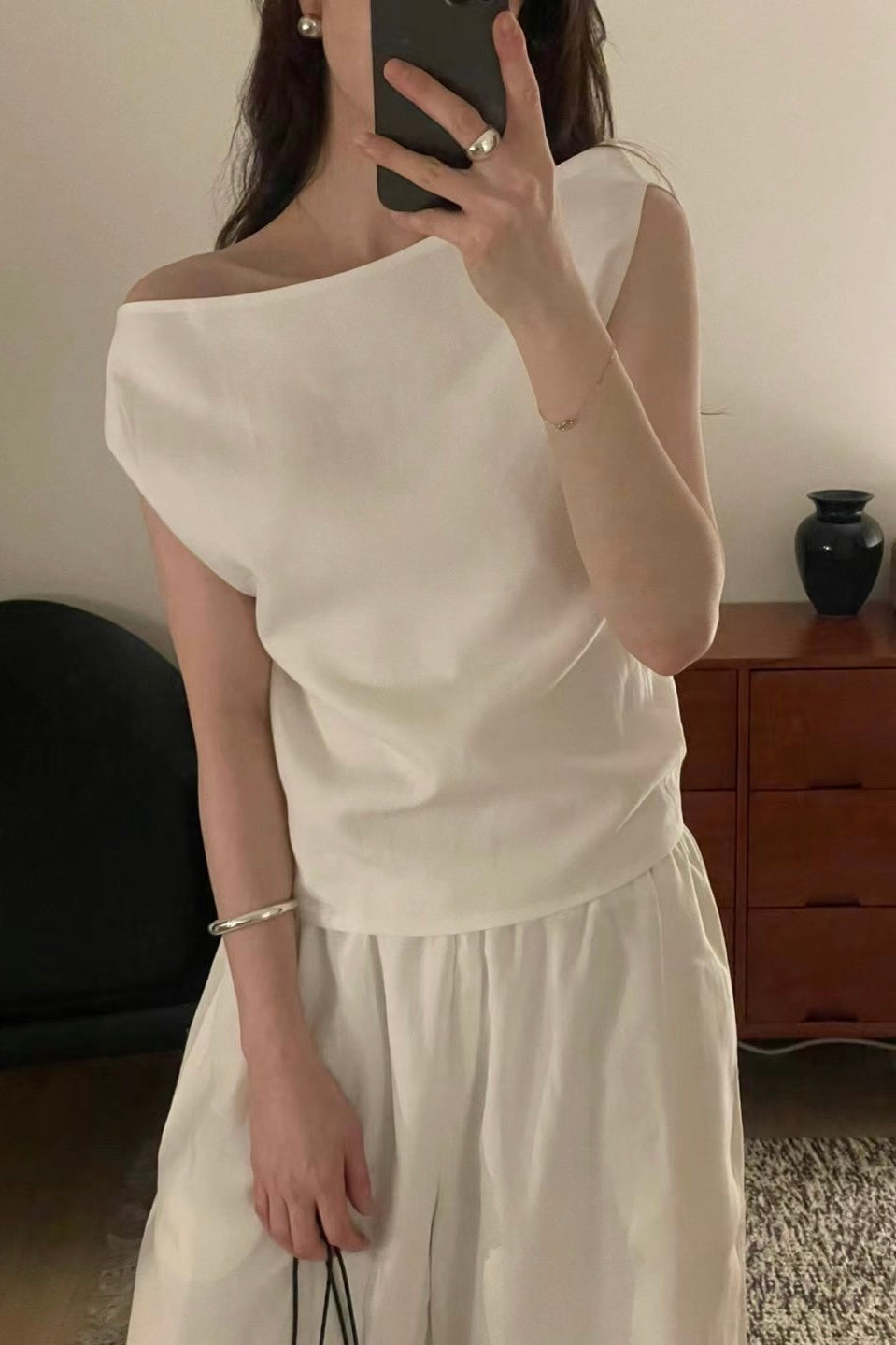 250712 Contessa 3-way Asymmetrical Top