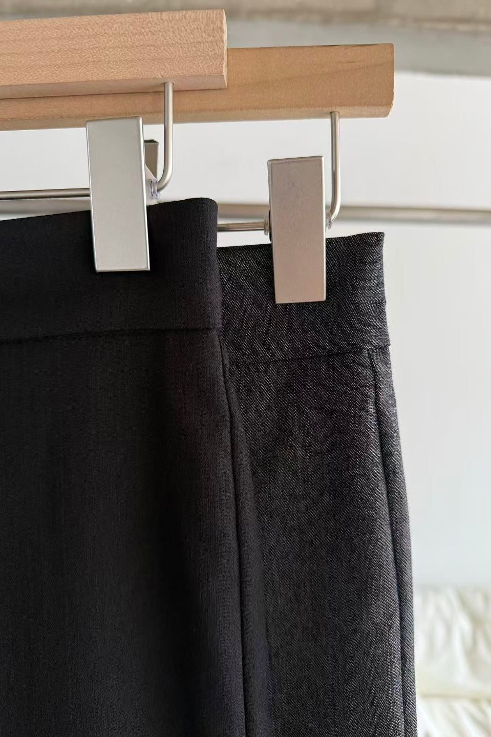250942 90s capri pants