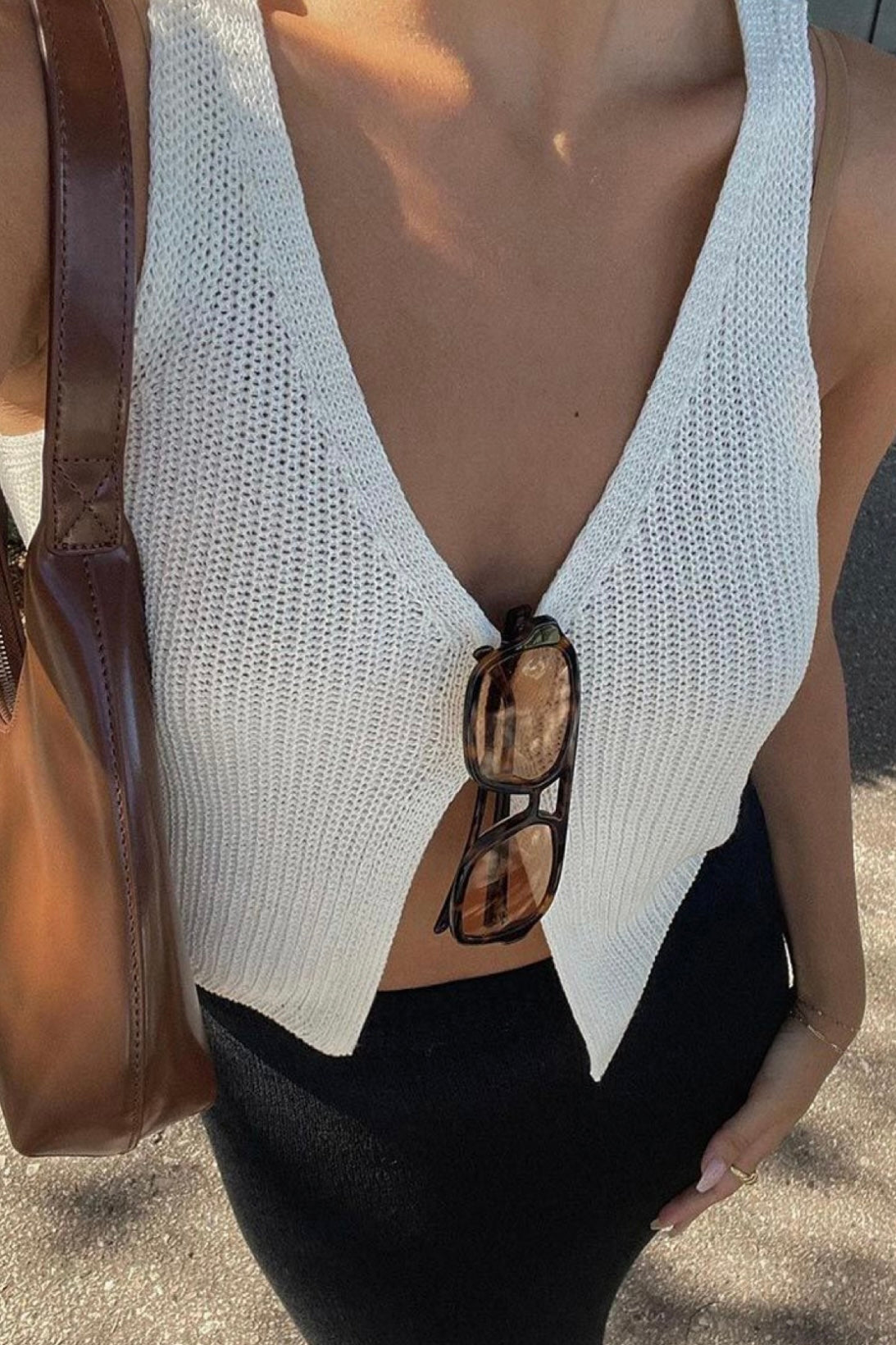 250419 Camellia Knit Vest (Inspiration)