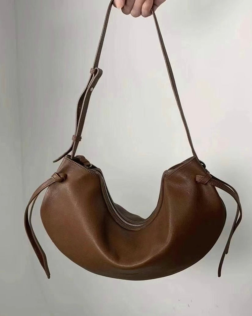 0906 Estelle Hand Bag (PT2.SHOWROOM 有DISPLAY)