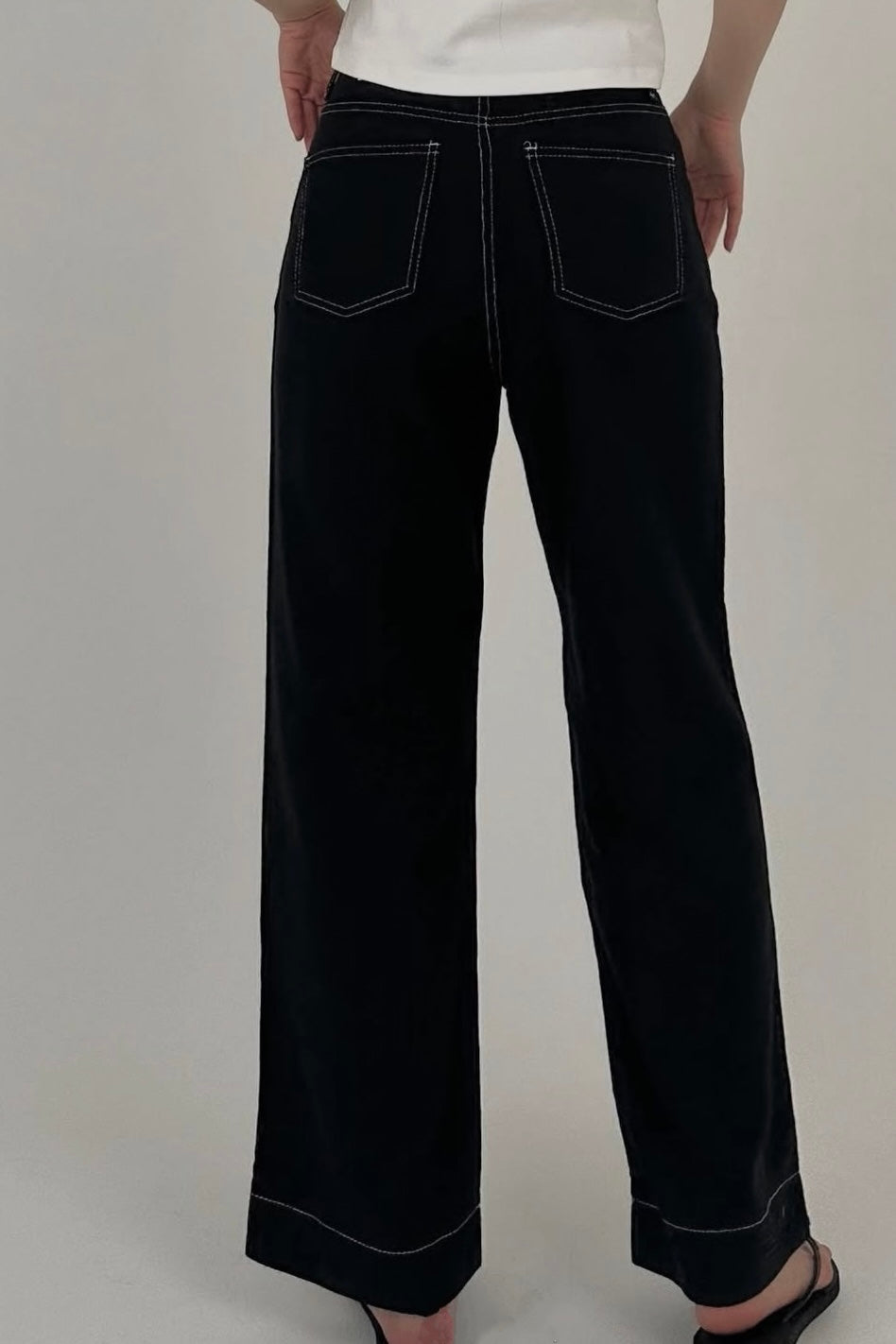 250418 Bruna Raw Linen Pants (Black)