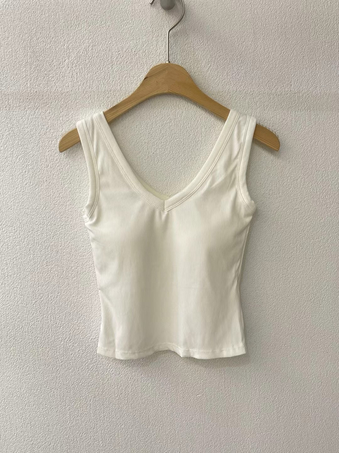 V08 - Smith Vest