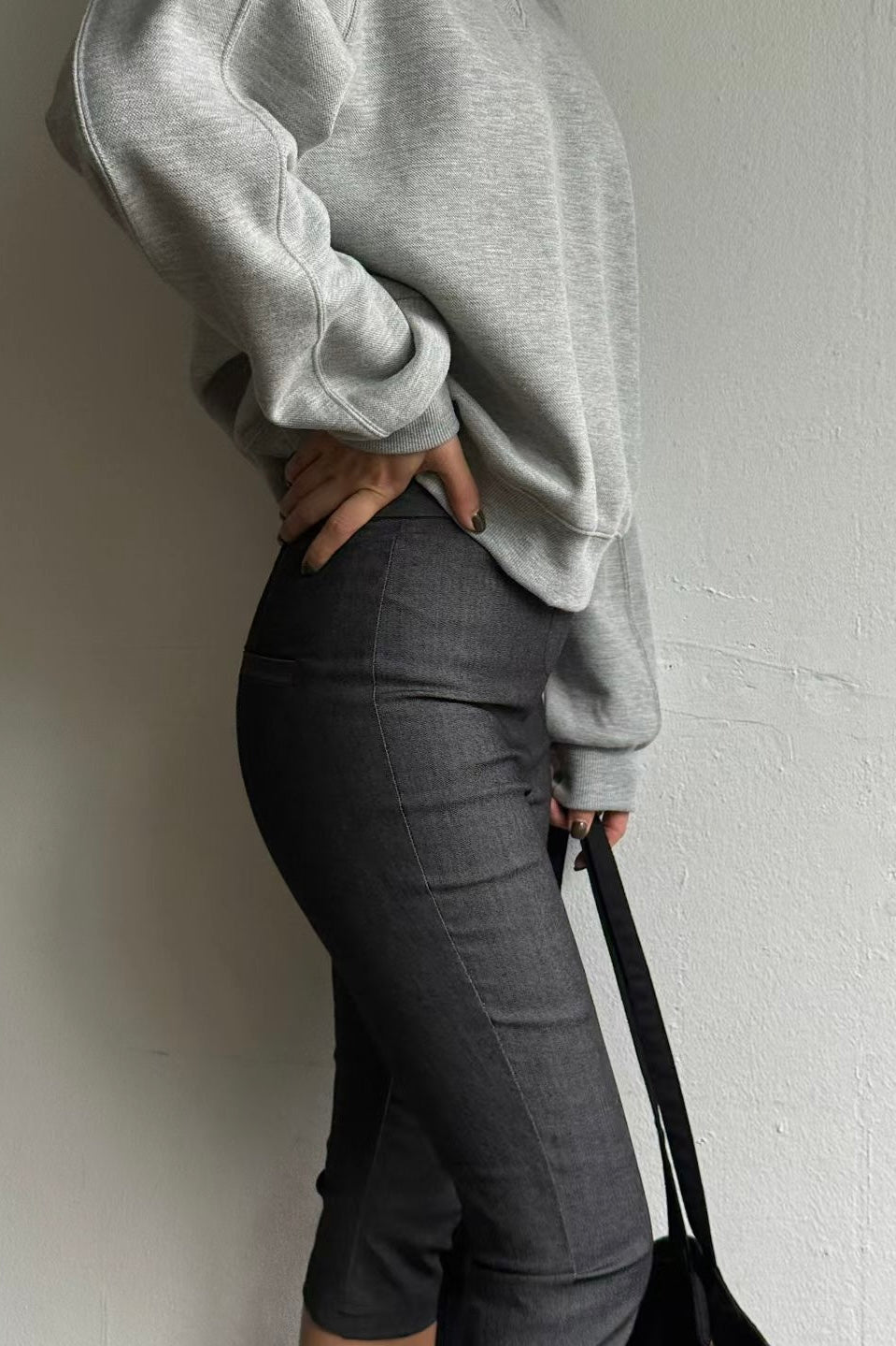 250942 90s capri pants