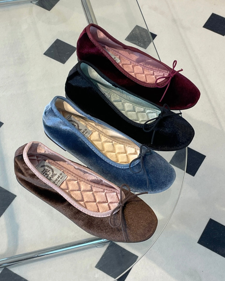 FT15 - The Vanessa Handmade Sloe