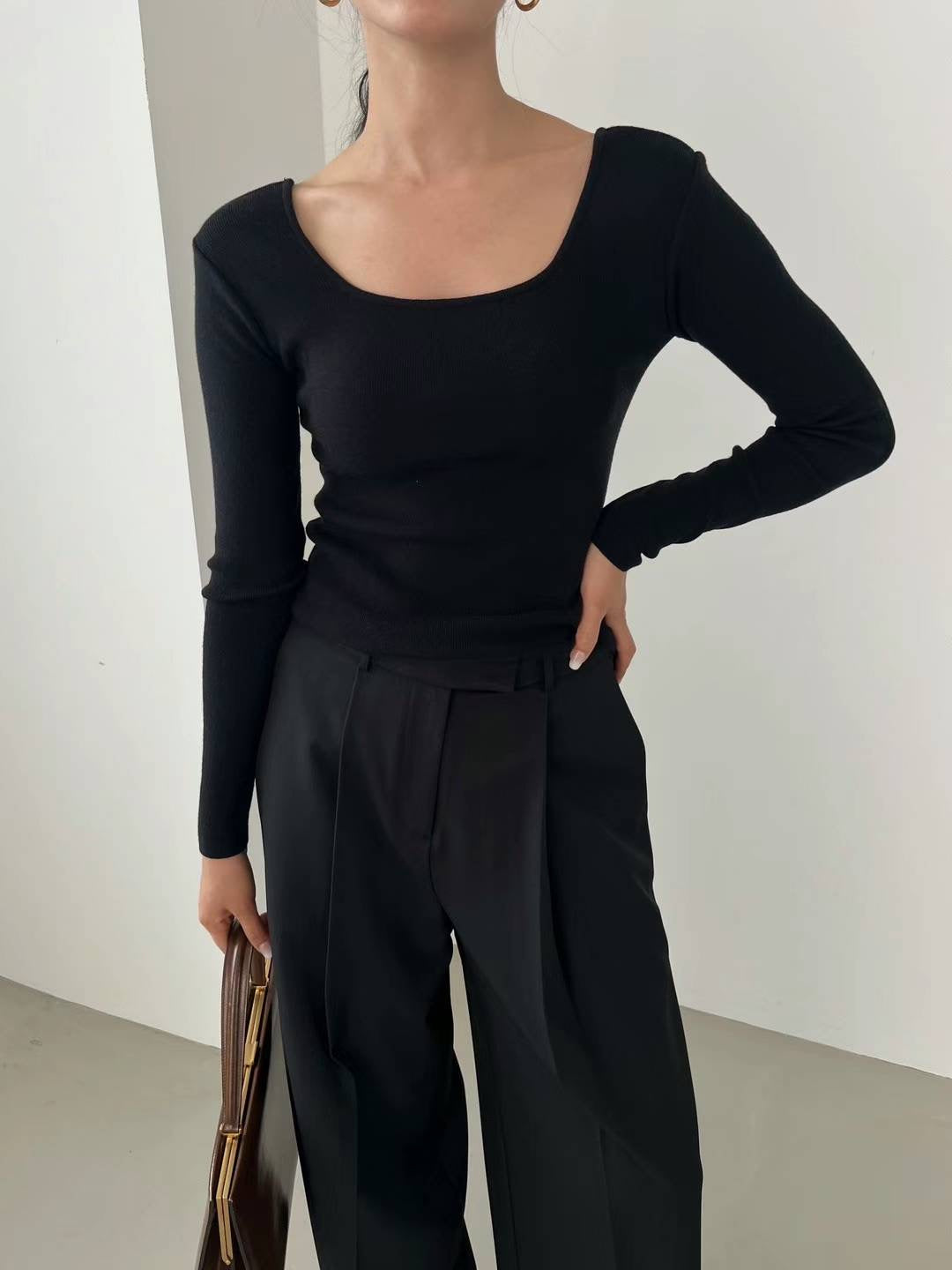 0926 Classic Square Neckline Top (PT2.SHOWROOM 有DISPLAY)