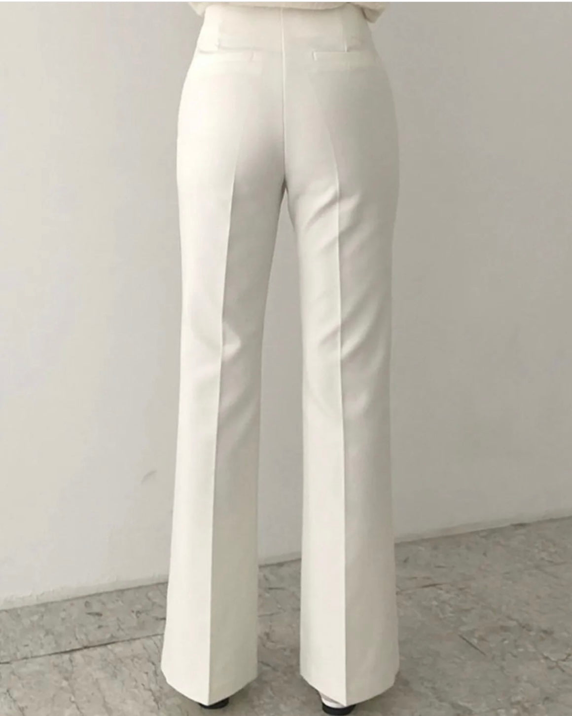 P04 - Catherine Flare Slacks