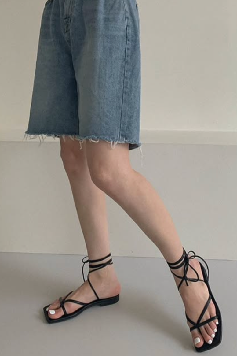 250438 Gwendolyn Strap Sandals